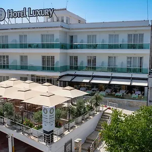 **** Otel Luxury Arnavutluk