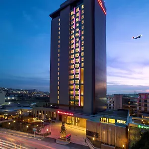 Hilton Garden Atatürk Airport Otel
